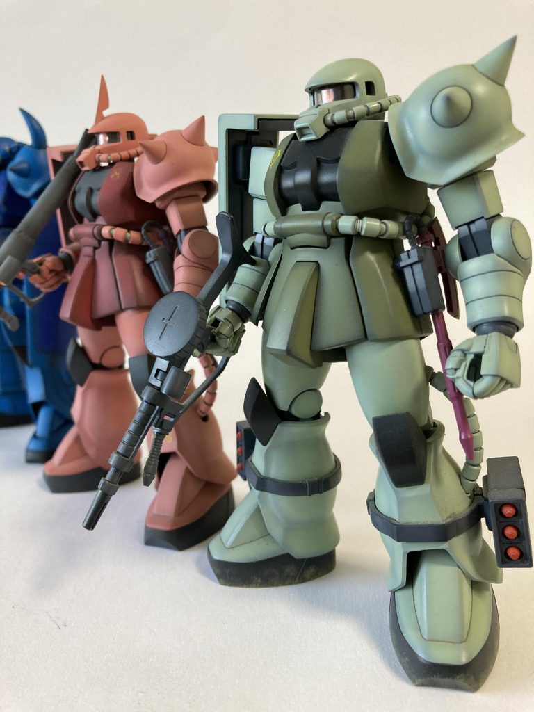 時系列で整列旧ザク→量産型ザク