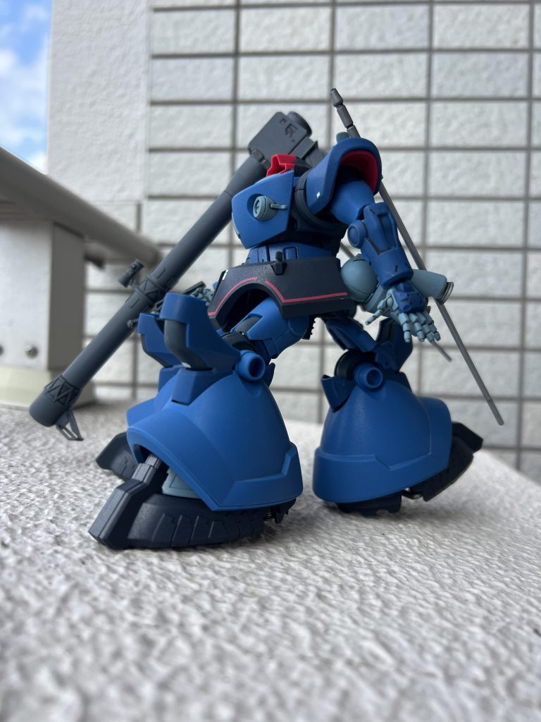 大きいパーツと小さ過ぎるパーツと極端なパーツ構成に今回も泣かされましたが、カッコイイので全て報われます。