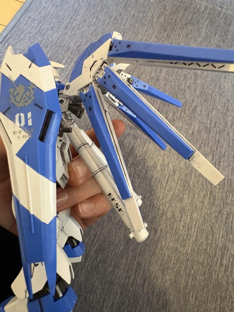 Hi-νガンダム初心者全塗装–5枚目/制作者：レッドブルーディスティニー