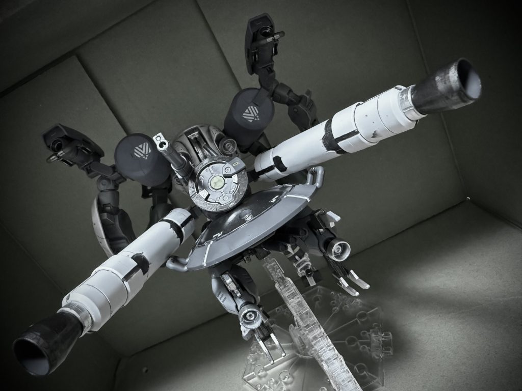 背後からの攻撃にはキャノン砲、三連砲で迎撃する。