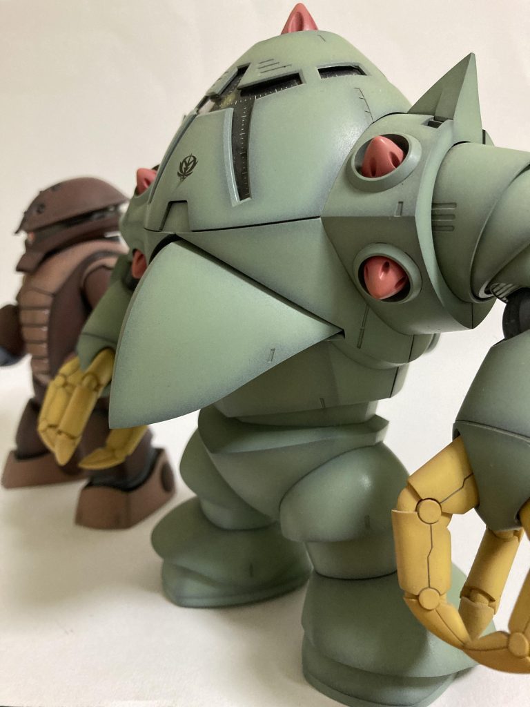 シャア専用ズゴック→ゾック