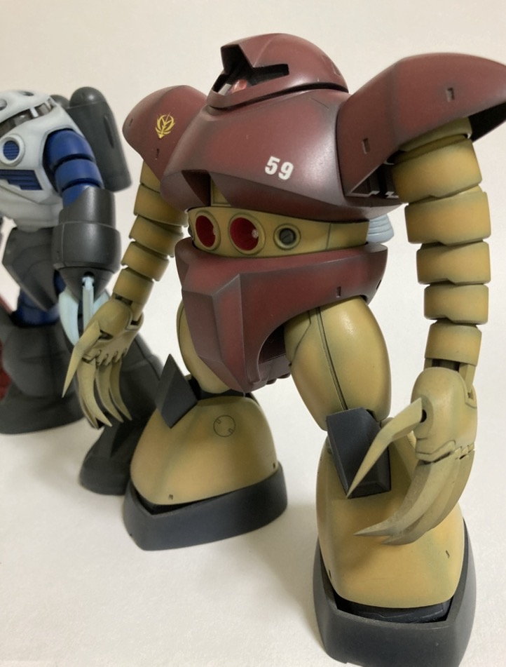 水中用ザク→ゴッグ(水中用ザクからの急な進化が…)