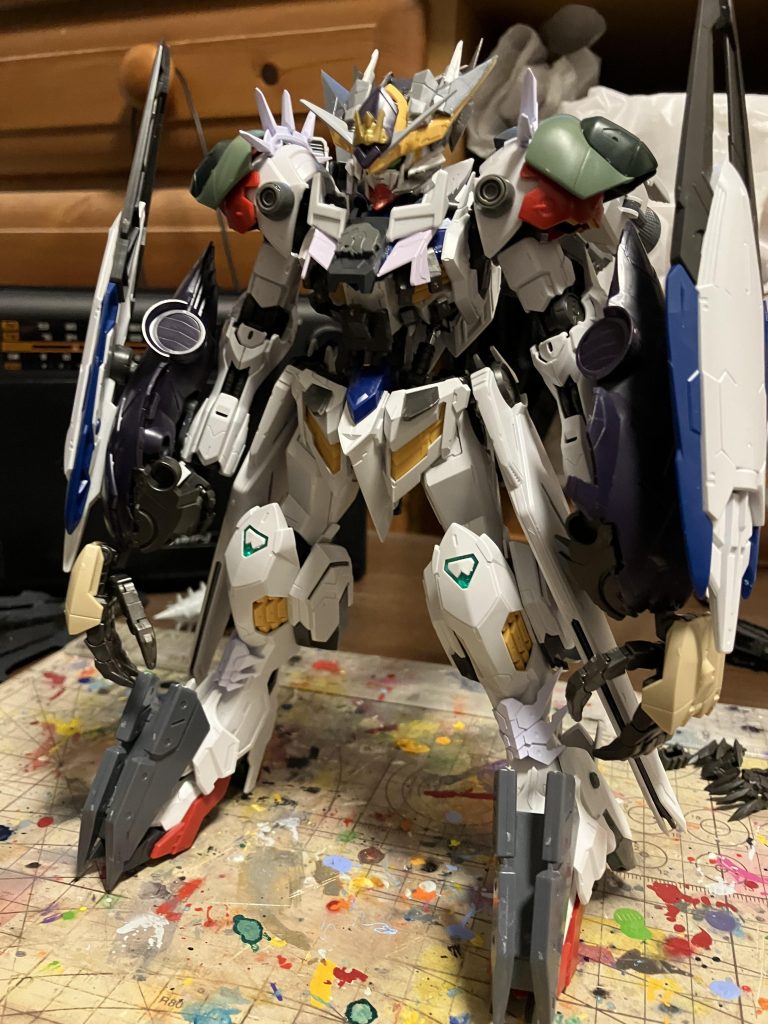 ガントレットはプルーマを使って製作前からプルーマを使って何か改造出来ないか考えてたので武器として製作出来て良かったです