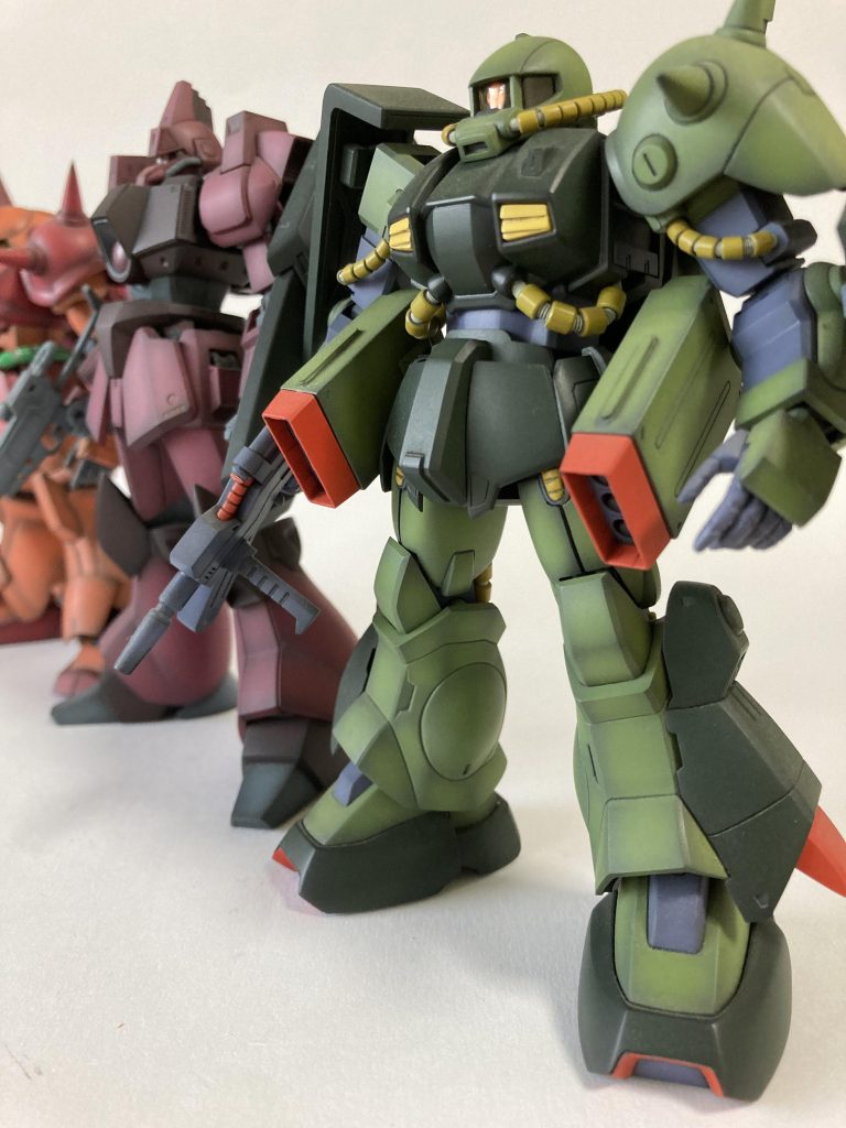 ハイザックなんでわざわざザク顔にした?