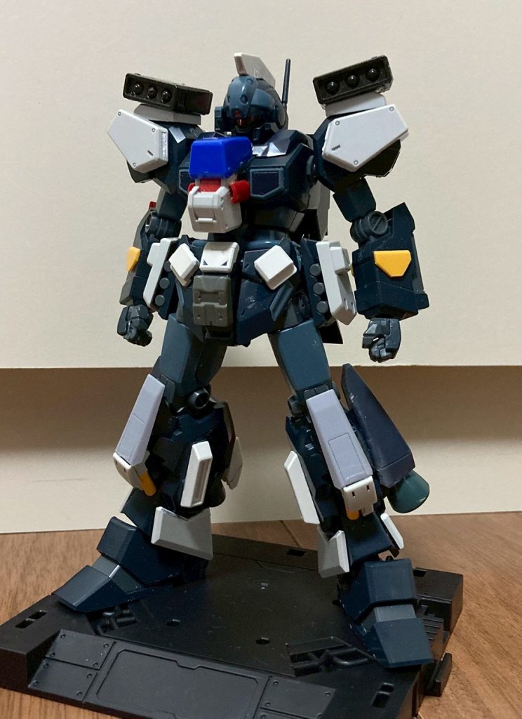 製作中の写真　本体自体はいじってなくて、増加装甲をつけた感じです