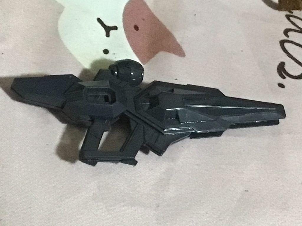 100分の1スケール　エアリアルの銃をメタリック塗装しました！