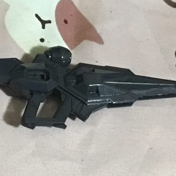 100分の1スケール　エアリアルの銃をメタリック塗装しました！