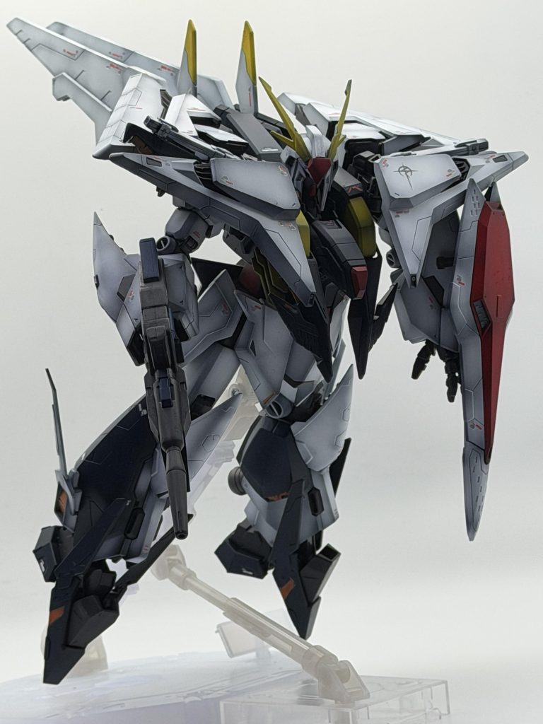 クスィーって機敏なうごきというよりふわふわ浮きながら最小限の動きをするってイメージがあります。