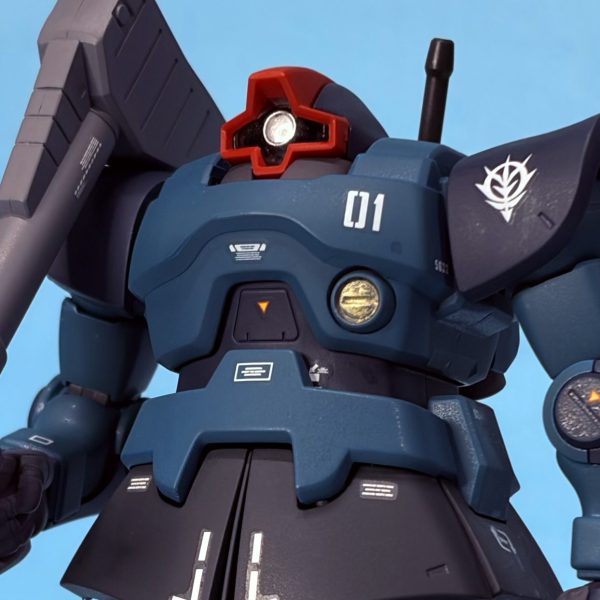 リックドム(シャリア専用機)