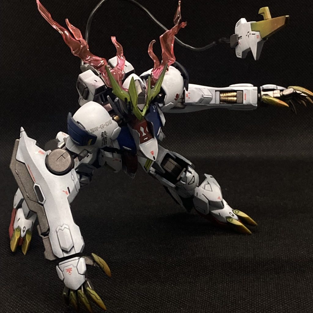 ガンダムバルバトスルプスレクス 黒立上塗装｜suzutaroさんのガンプラ