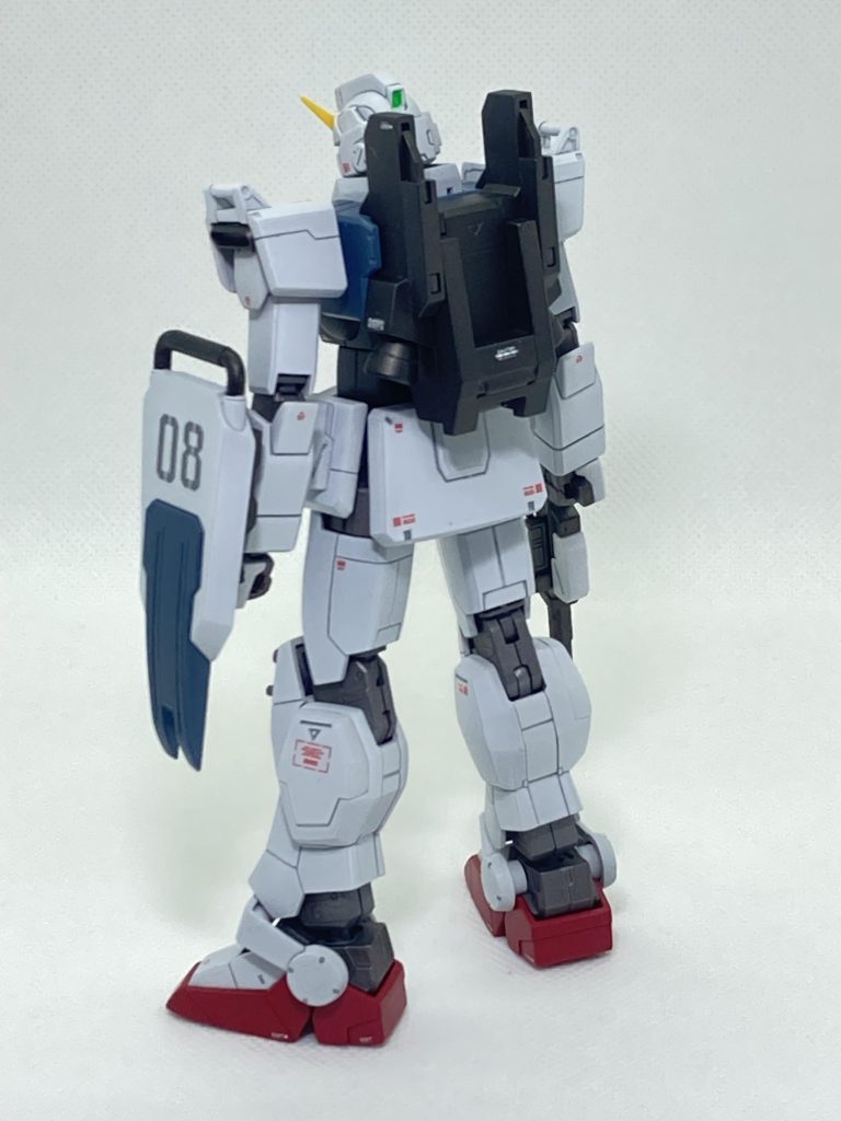 背面は多少の手抜き