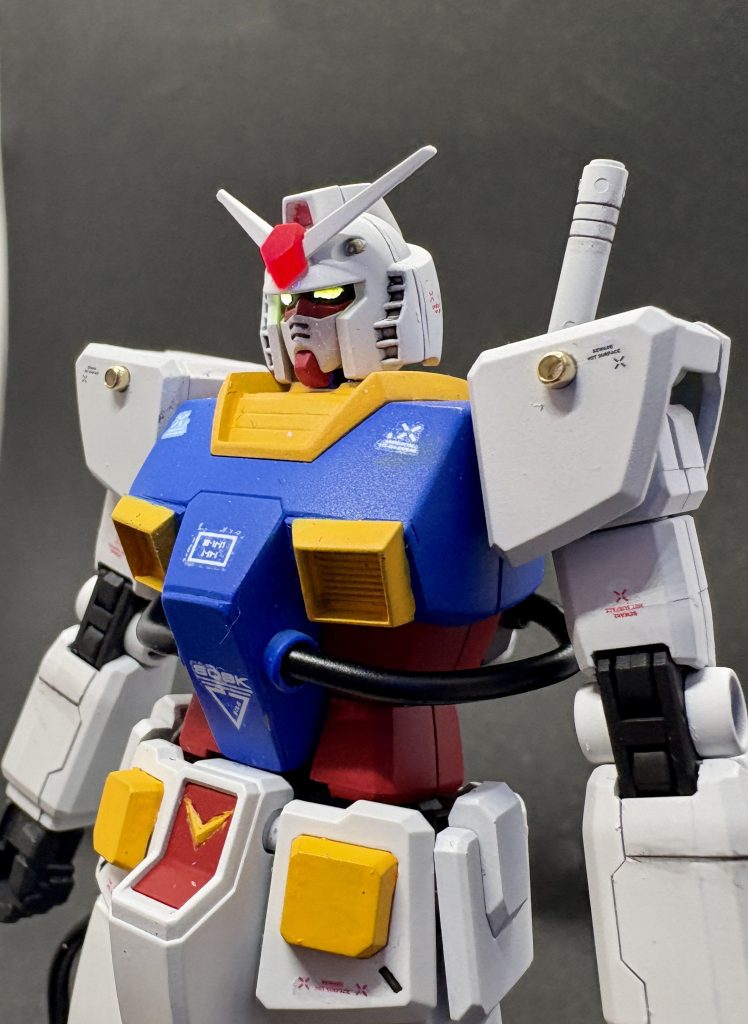 さらにもう一枚。合わせ目をダンモでモールド化しようと思ったのですがうまくいかなかった、、