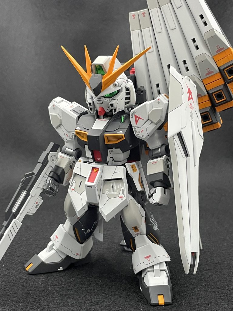 オプションパーツセットのフィンファンネルを使用しているので写真は撮ってないですが切り離してディスプレイ可能。