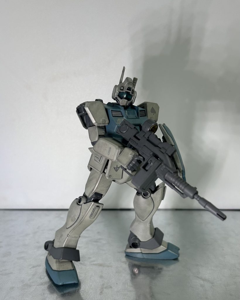 フレーバーストーリー的には、結構お馴染みになってきた感がある中尉殿の一年戦争時のお話。大体最終決戦前の地上での一幕。宇宙に戻るHIVを防衛する部隊との遭遇戦みたいなイメージです。今回は構成を思いっきり変えてみました。いつもだったら視点の提供者は負ける側なのですが、今回はパイロット視点です。じゃないとやりたい事が出来なかった…！