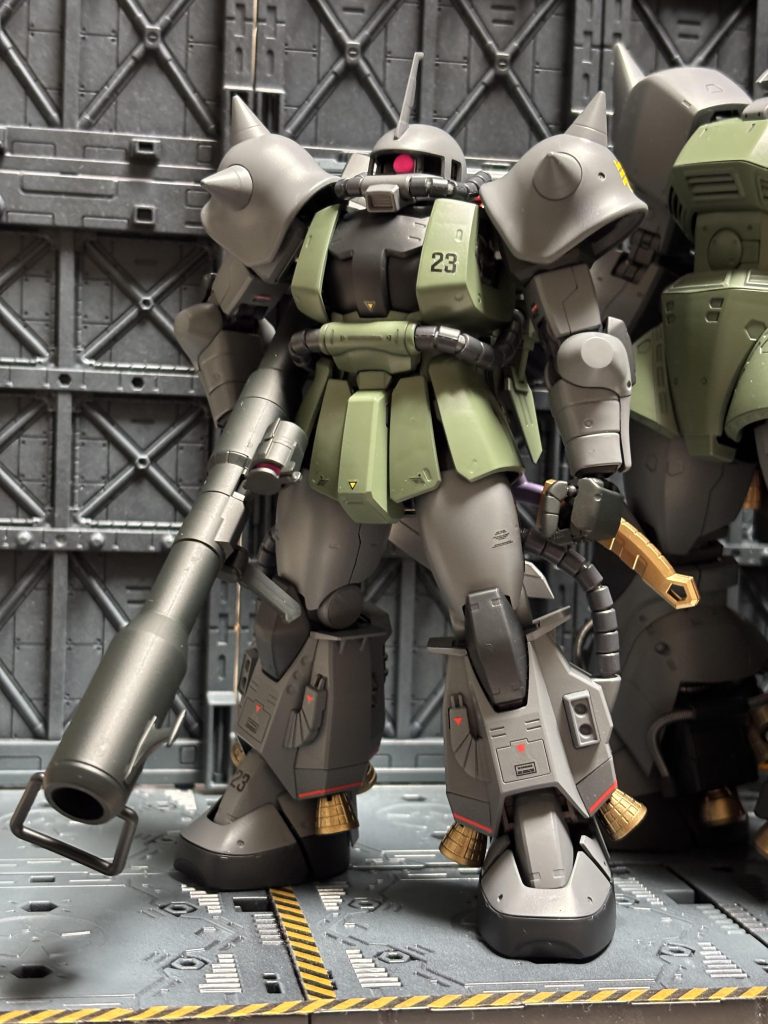 武器を提携して