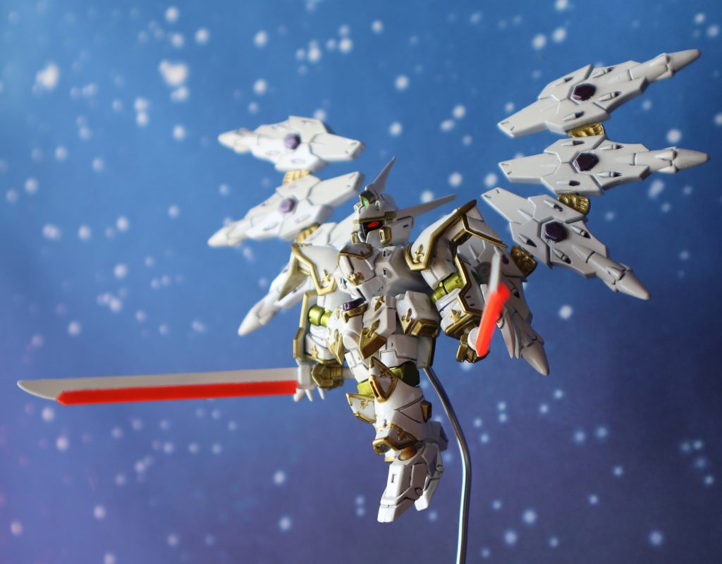 ソードは、プラ板と透明ランナーで作成しました。