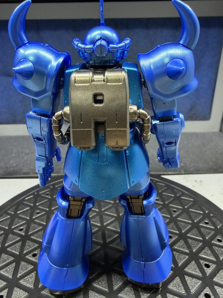 頭、腕、足はGXメタルブルーで塗装してあります関節、バックパックはガンメタルです