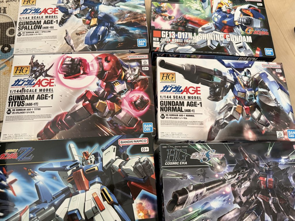 作品名：プレバン祭り<p>本日、プレバンよりガンプラが大量に届きました！ 全て作るのは何年後になるのか　笑</p>
