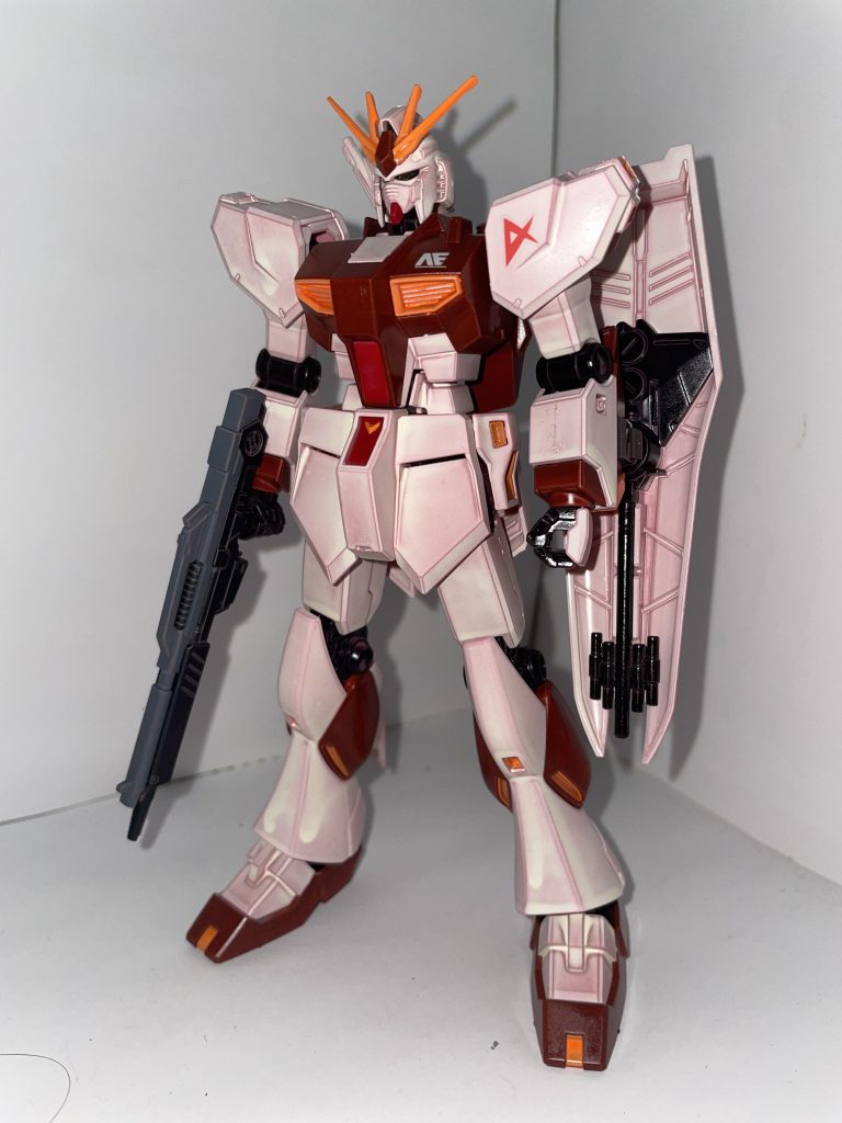 RX-93/νガンダム[アクシズショック]【パルスアレンジ・オブ・カラーモデル】–2枚目/制作者：【電幻龍メンバーズ】ドラグーンの開発部
