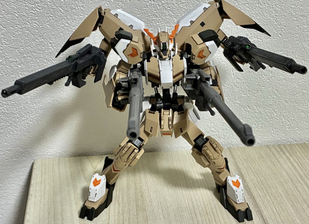 これがやりたかった。サブアーム使った4丁持ちライフル+滑空砲（ティフォエウスに付いてたもの）