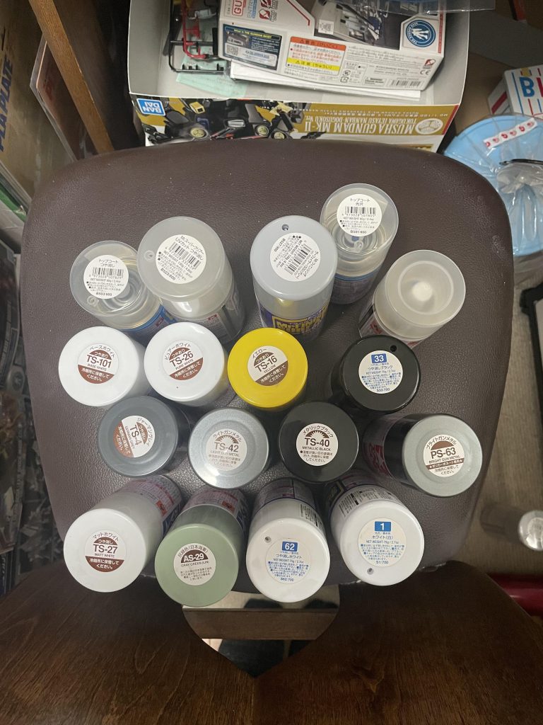 ①仮組②パッケージ③塗装中1⃣➃塗装中2⃣⑤組み立てフェイズ➅使用した塗料