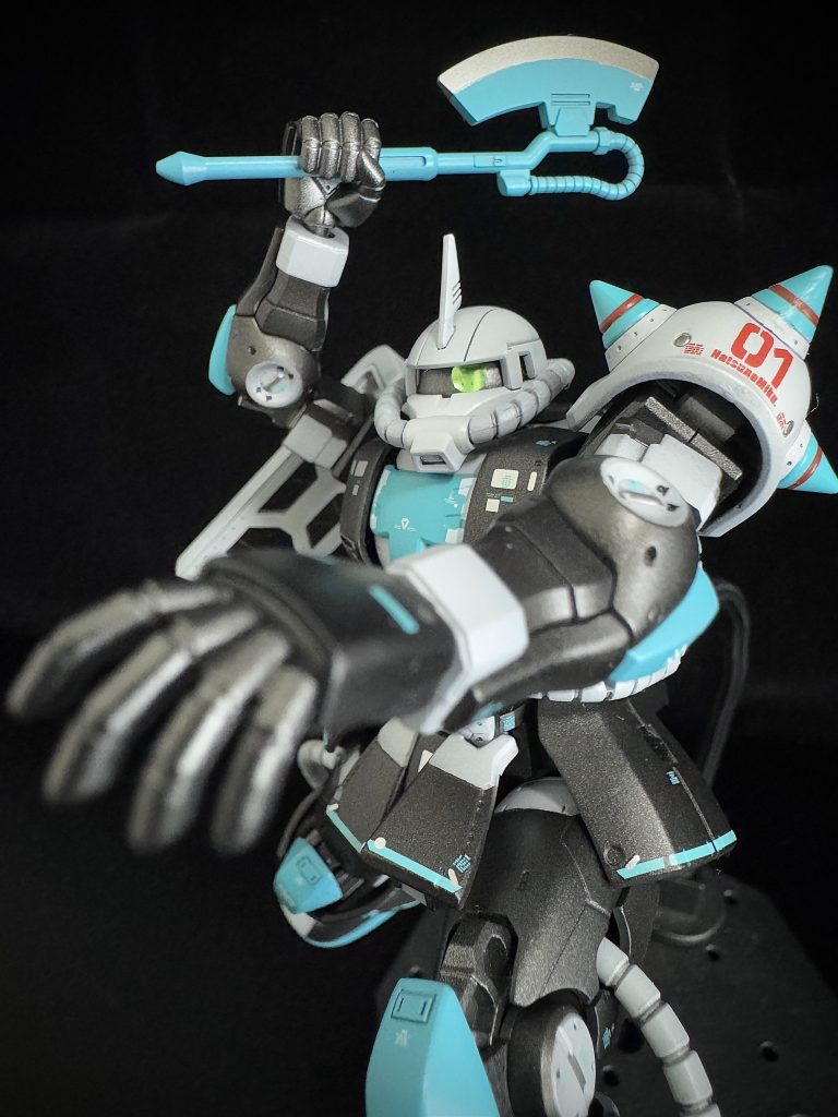 HG ザクII［初音ミクVer.］–2枚目/制作者：ガンプラさんTW