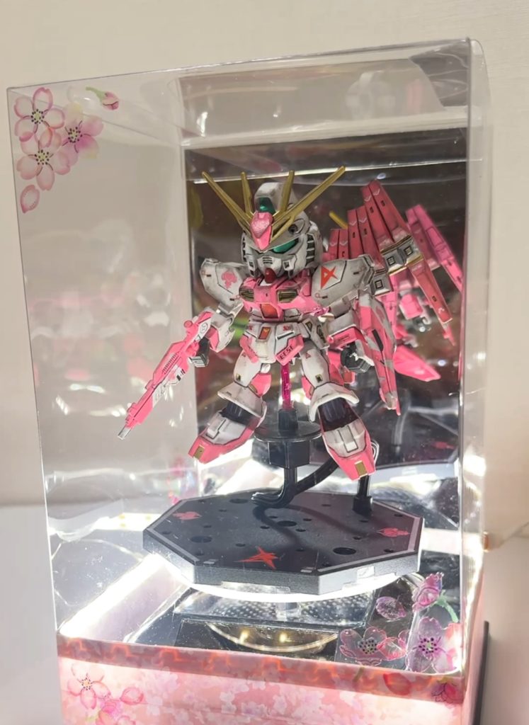 桜カラーのニューガンダム–4枚目/制作者：あゆザク