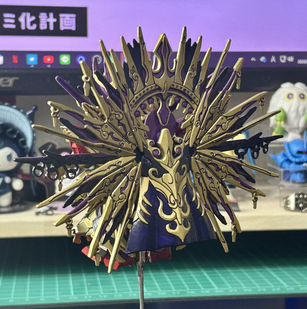 この子の塗り分けはバックパックがほんとにね‥地獄でした‥でもやはり、塗分けると映えかたが全然ちがう(^ ^)マント部分には初めてアクリジョン塗料を使ったのですが自分はちょっと苦手かな‥普通の水性塗料のがやりやすかったです(*・ω・*)