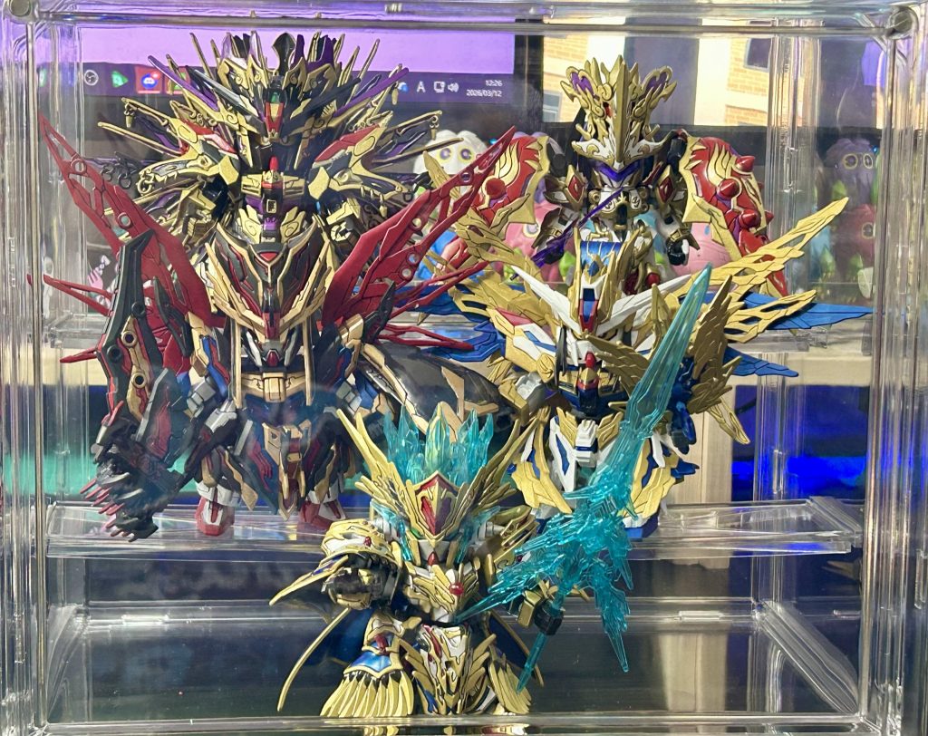 ちょっとづつですが全塗装機体が増えてきてます！過去の投稿にもこの子達も載せてるので是非、そちらも見ていただいたら嬉しいです(*´艸`*)って事で皆様のよきガンプラ、しゃちくLifeを！( ´Д｀)ﾉ~ﾊﾞｲﾊﾞｲ