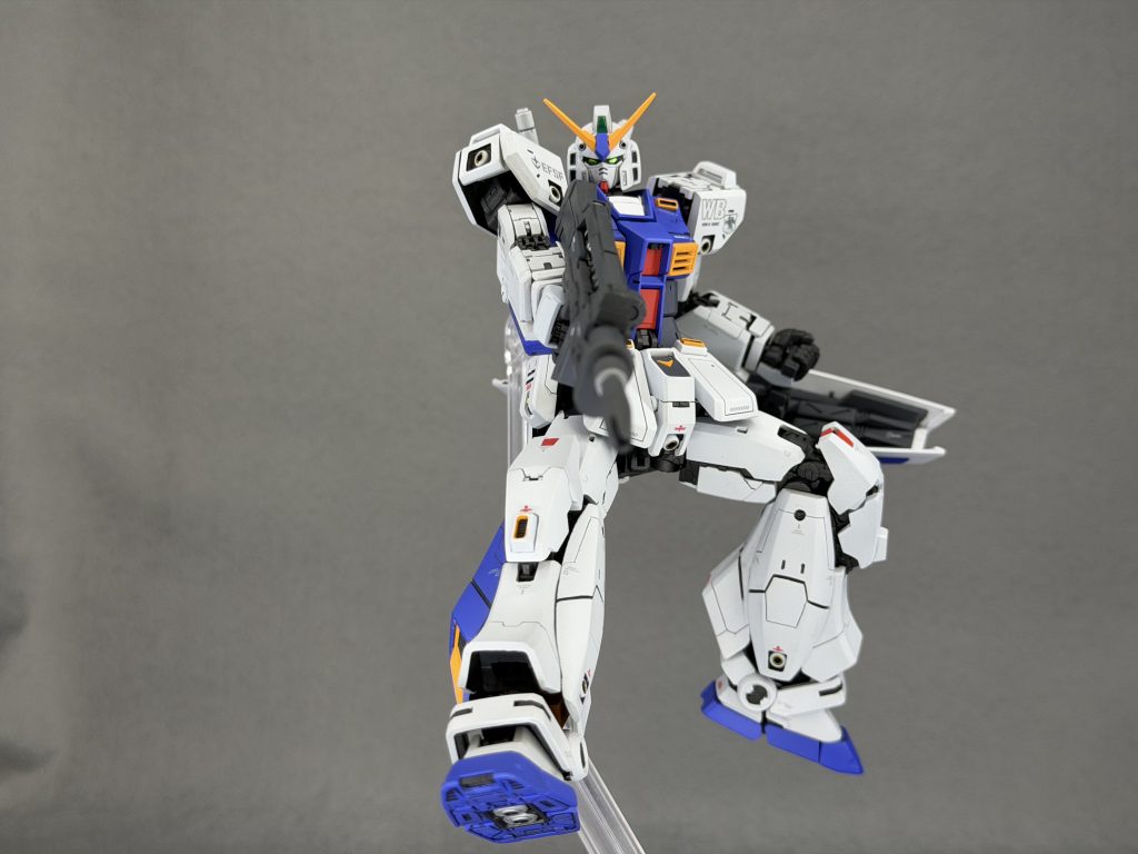 シールドにもマグネット入れているので、手持ちでも直付けでもどちらもできます。