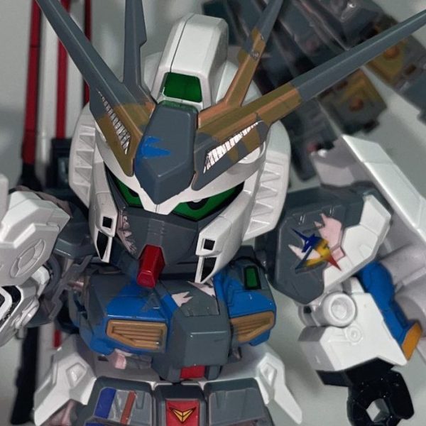 RX-93ff/SD福岡νガンダム[フィンファンネル＋ロングレンジフィンファンネル仕様]【パルスアレンジ・オブ・カスタム＋カラーモデル】