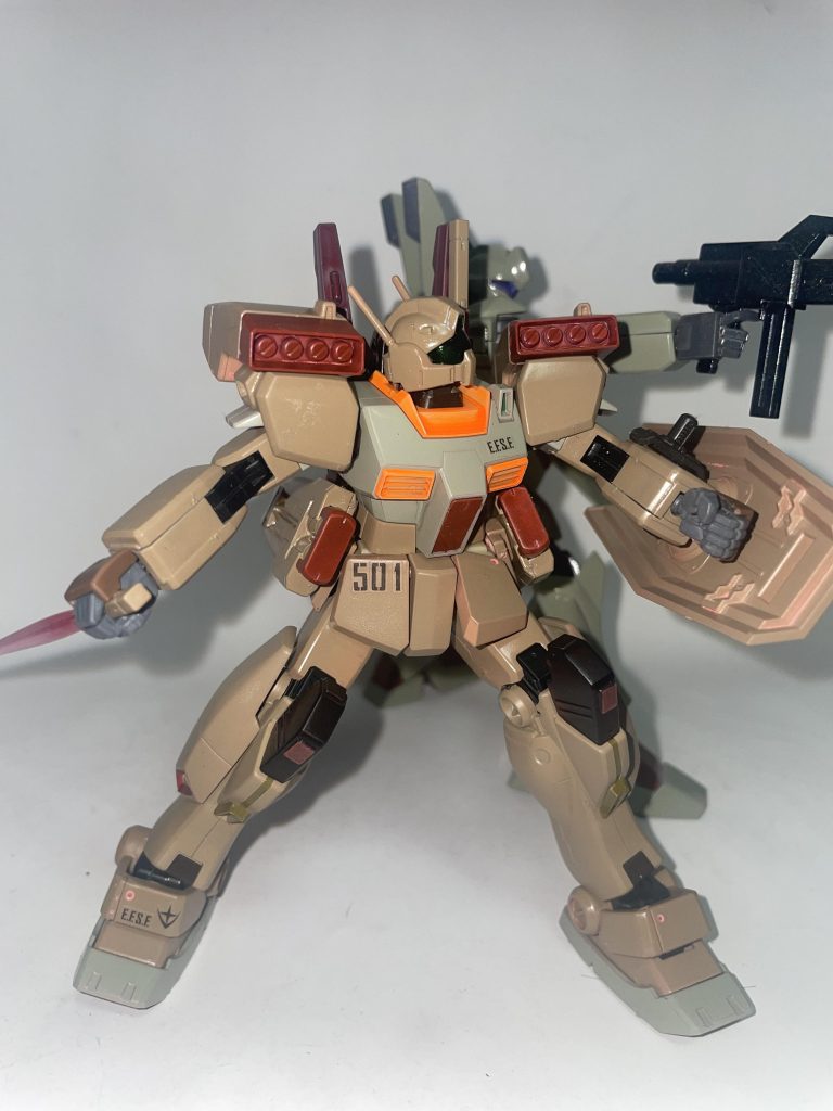 アフターフロントビームライフル①ビームライフル➁ミサイルポット前回作ったアクシズジェガンとツーショット