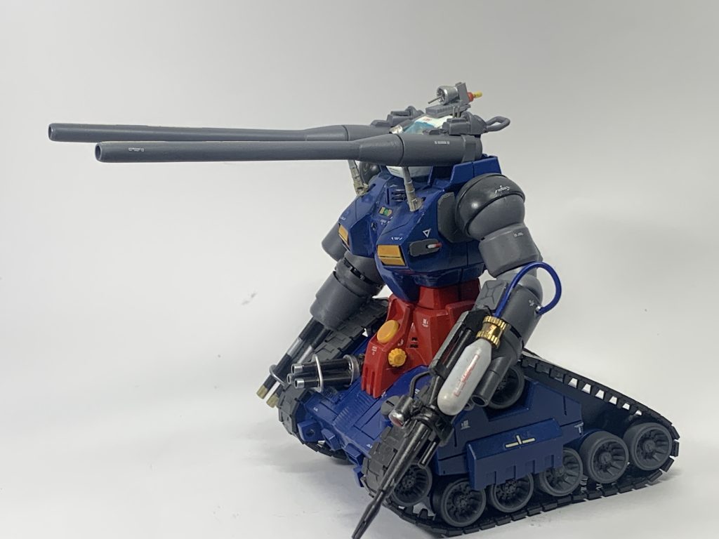 現地で無理やり改修装備してみた　という設定です。(gundam-kao5)