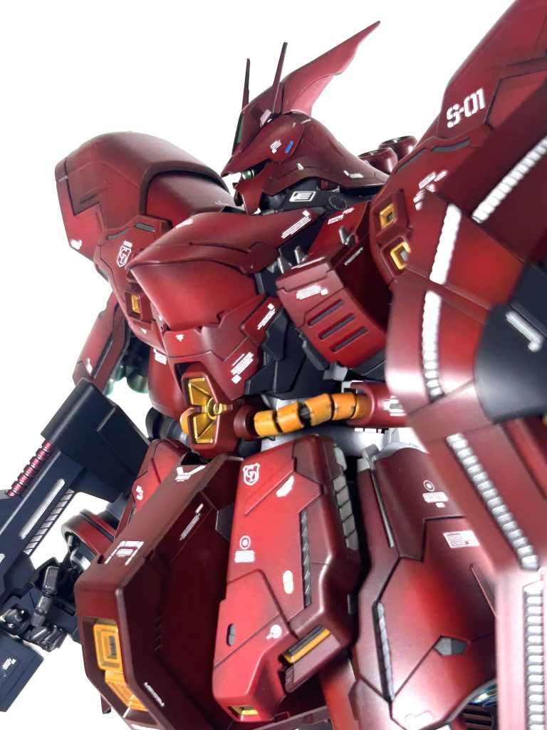 バストアップでフィニッシュ‼️ザンライザーやヴァーチェも凄かったですが、サザビーもまたとてつもない高カロリーでしたが組み立てた感動は、やはりそれだけ大きく素晴らしかった✨このパーツがミチミチに詰まってるのが良きでした‼️逆シャアに捧げた2月。めっちゃ楽しかった(gandam-hand1)次回作はまだ未定ですが、組んだ際はまた見てやってください☺️今回は以上です、ありがとうございました‼️