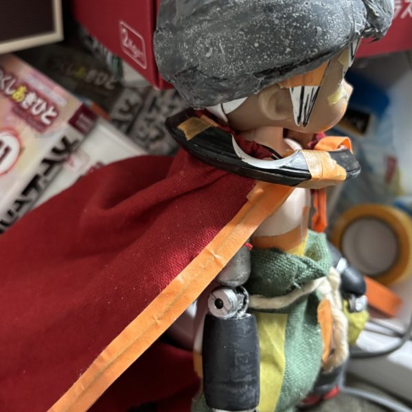 大まかな 形&nbsp;に &nbsp; &nbsp;して細部調整 の 段階まで持っていきます＾＾&nbsp;改修点サムエルぱんつランナーパテ　盛り付けヘルメット等＾＾（2枚目）