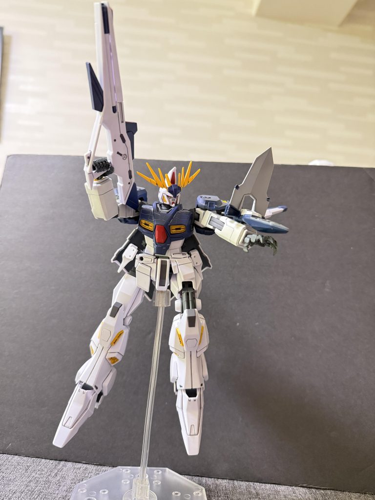 ③第5世代MSへの到達高出力ジェネレーター高機動フレームサイコミュ統合制御オールレンジ攻撃これらを統合し、単機で戦局を変える戦略級MSの実現を目指した。