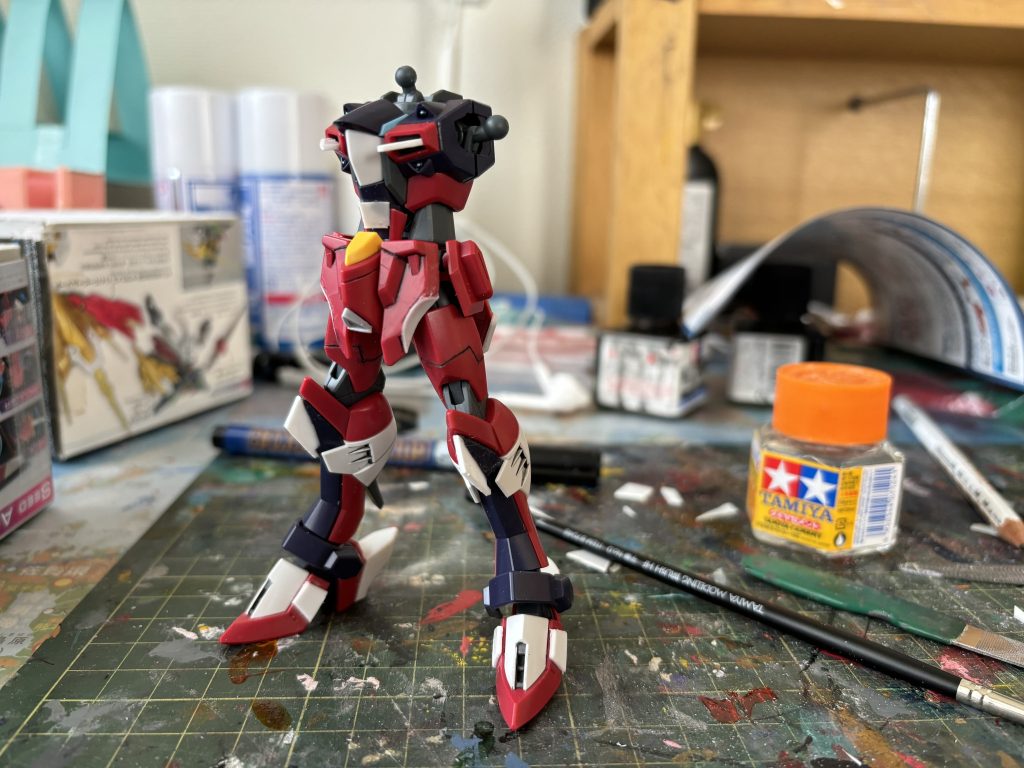 制作途中イモータルジャスティスくんはいいですね。全関節KPSで、合わせ目も出づらく、パーツ数も少なくてめちゃくちゃ弄りやすい。