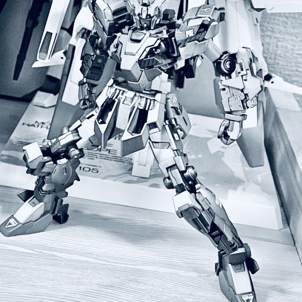 ユニコーンガンダムをベースに大張正已風のガンダムＭＫIIを作っていってますもうすでに顔がオリジナルに道のりは遠い（7枚目）