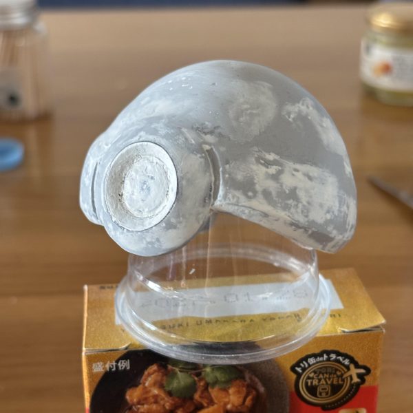 グレー サフ&nbsp;で下地調整そして機械化 の 各部を金属色（タミヤ シルバーリーフ 金属色）で塗装 しました。（2枚目）