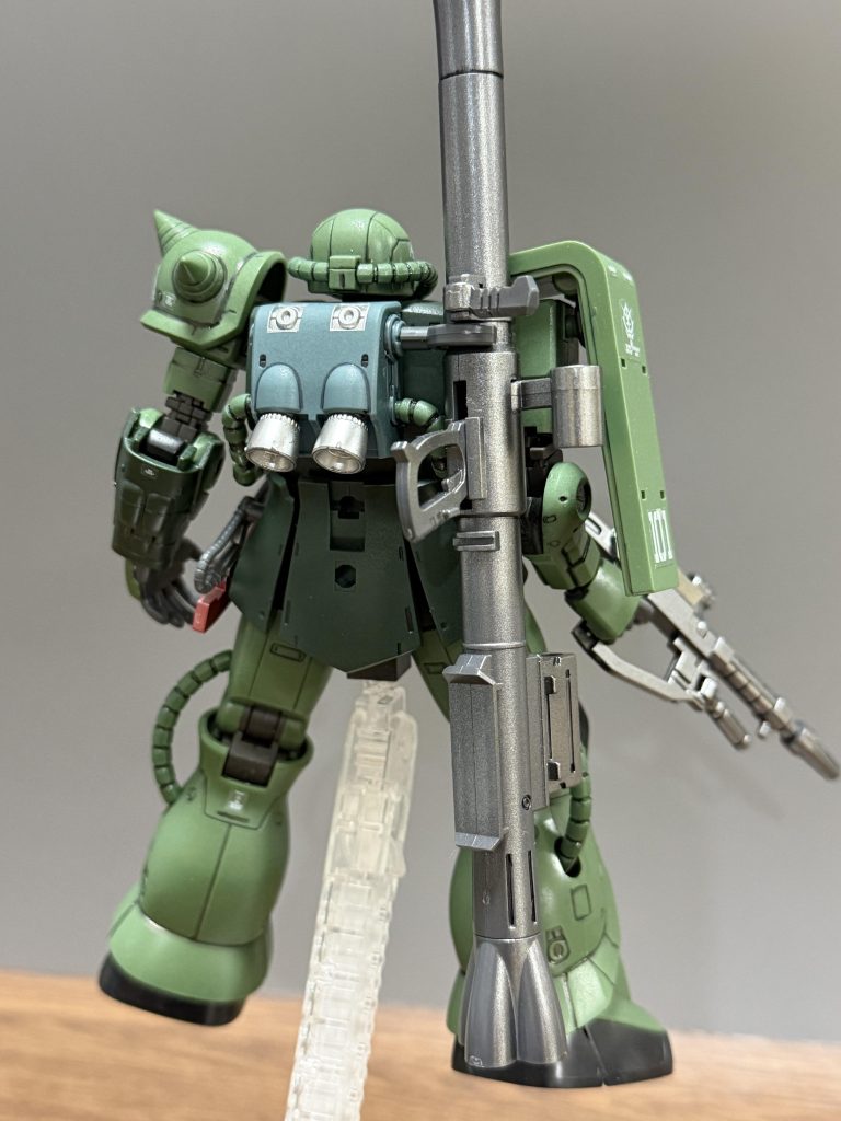 TYPE C-6/R6とありますが違いがわからんw