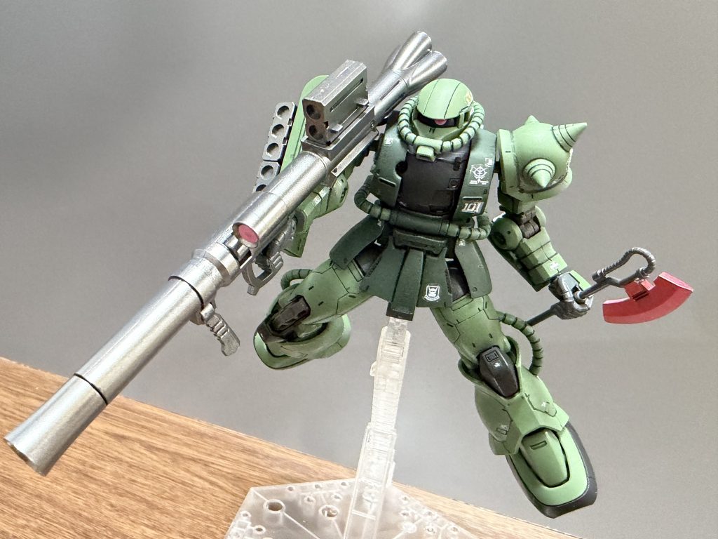 武器以外は未塗装ですが満足できるキットですジオリジンのやつもっと再販されないかな…たまにあっても買えないのよ( ；∀；)