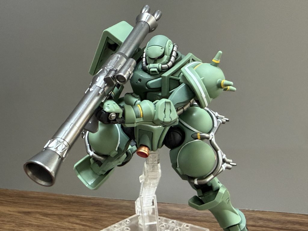 バーニアとパイプみたいなとこと武器だけ塗装して後はそのままですラインシールあるのいいですね