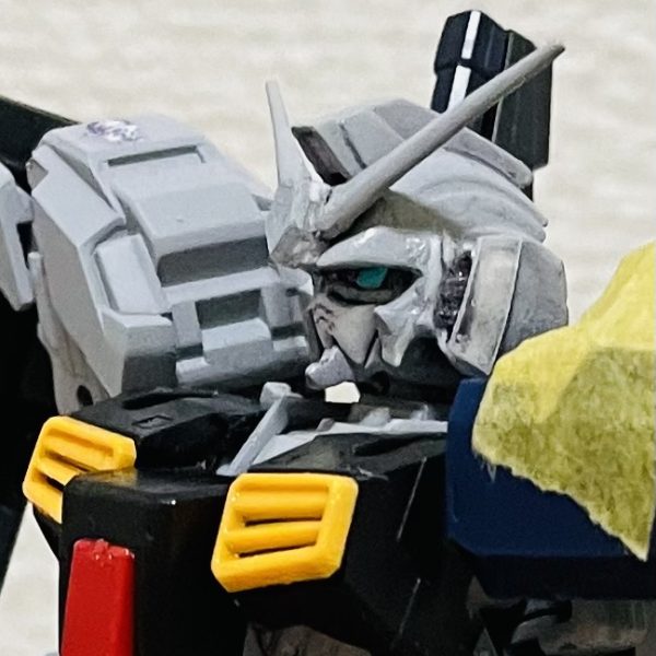 ユニコーンガンダムをベースに大張正已風のガンダムＭＫIIを作っていってますもうすでに顔がオリジナルに道のりは遠い（3枚目）