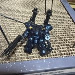 いよいよ念願のプリズムブルーブラック塗装。&nbsp;マスキングをちまちま進めて[…]