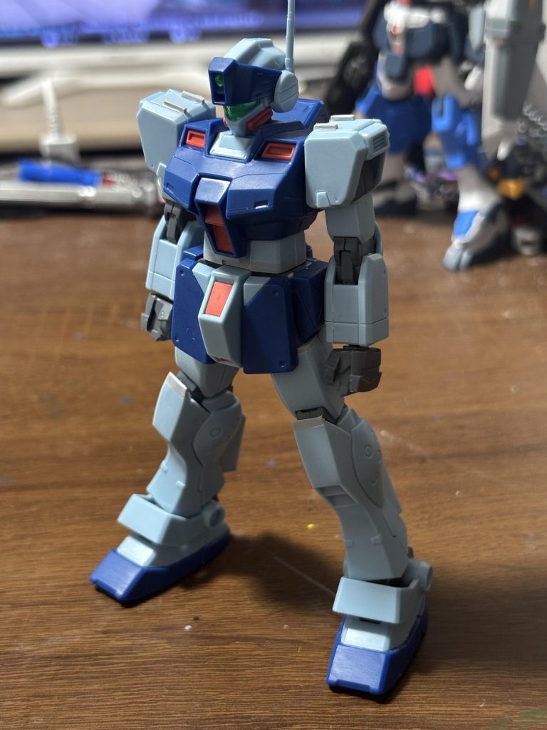 背景が汚くて申し訳ないですが...延長のみ終えた状態です。この時点でようやくスタイルに納得がいきディテールアップに入れました。