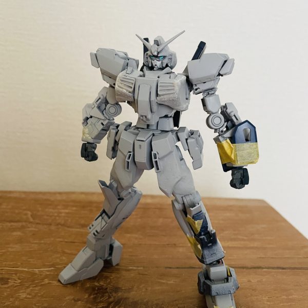 表面の仕上など細かいところがどこまでできるのか分かりませんが頑張りますベースはHGユニコーンパーツにRGマークIIスカートはHGハイニューガンダム頭はユニコーンをそのまま流用してるのでガタガタな感じを使ってます雑でもいいので雰囲気よく完成したい（2枚目）