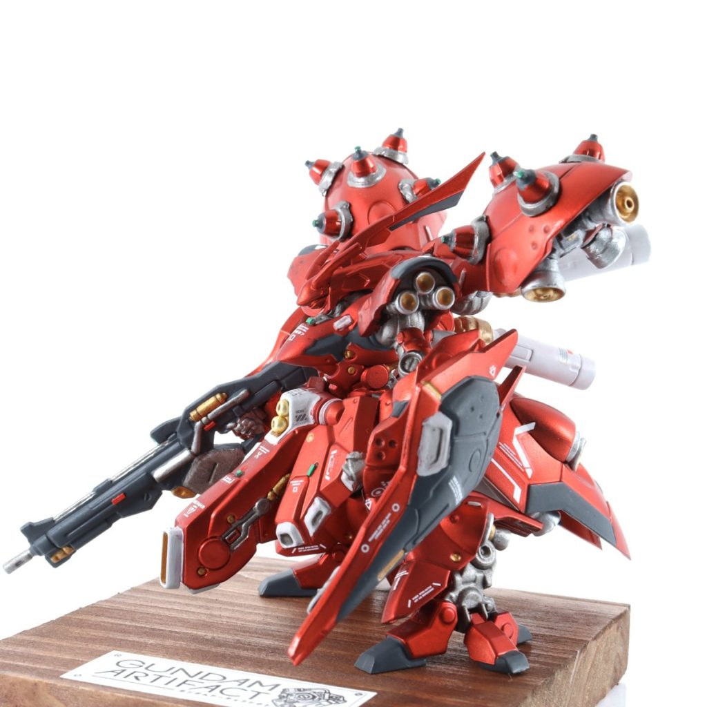 初めてアーテファクトを開封した時、部品の緻密さとディテールの細かさにビックリ❣️😳500円のクオリティとは思えませんよね。しかもガムまで付いててお得🍫(笑