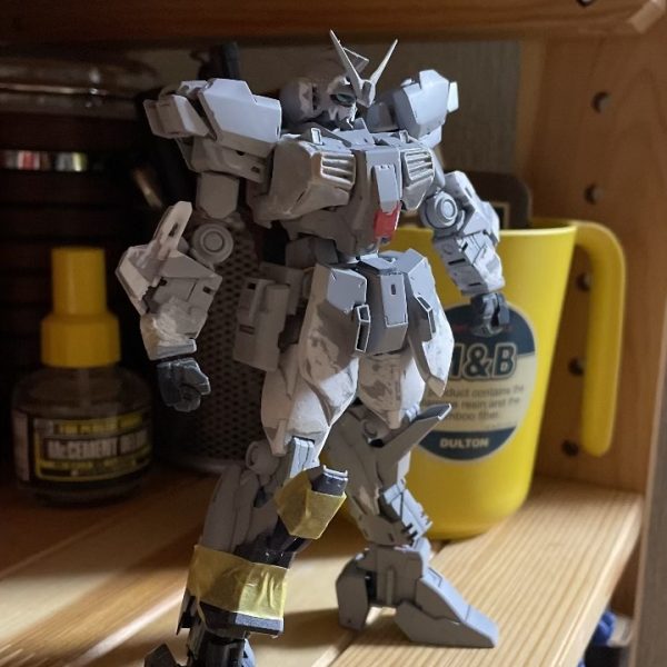 脚のベースが決まりました。腕はどうしたらいいんだろう&nbsp;&nbsp;ベースはHGユニコーンパーツにRGマークIIスカートはHGハイニューガンダム（3枚目）