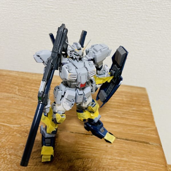 理想の完成予定これ自然にくっつけれるんでしょうか。自信がありません&nbsp;ベースはHGユニコーンパーツにRGマークIIスカートはHGハイニューガンダム（3枚目）