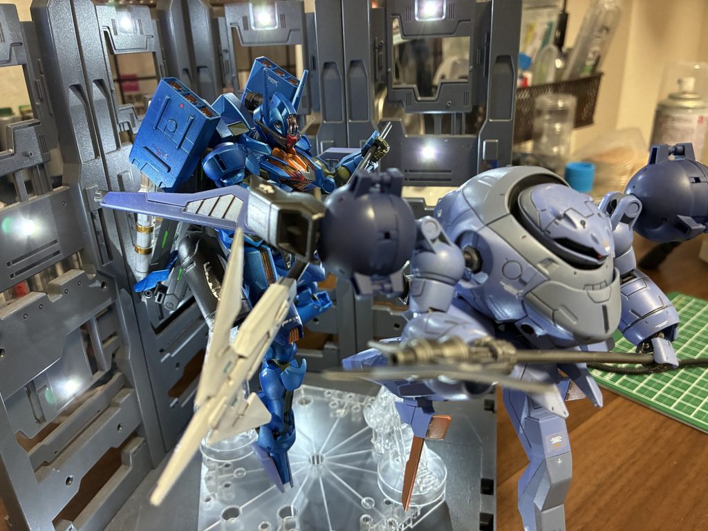 以前制作した水中戦用のエアリアルと小隊を組んでいる想定